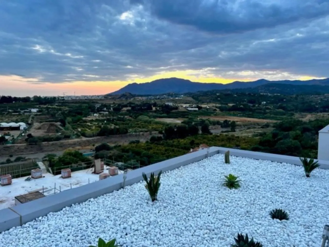 Vivi Homes - Lima Pool, Sunny Terrace & Beach Estepona Holiday home